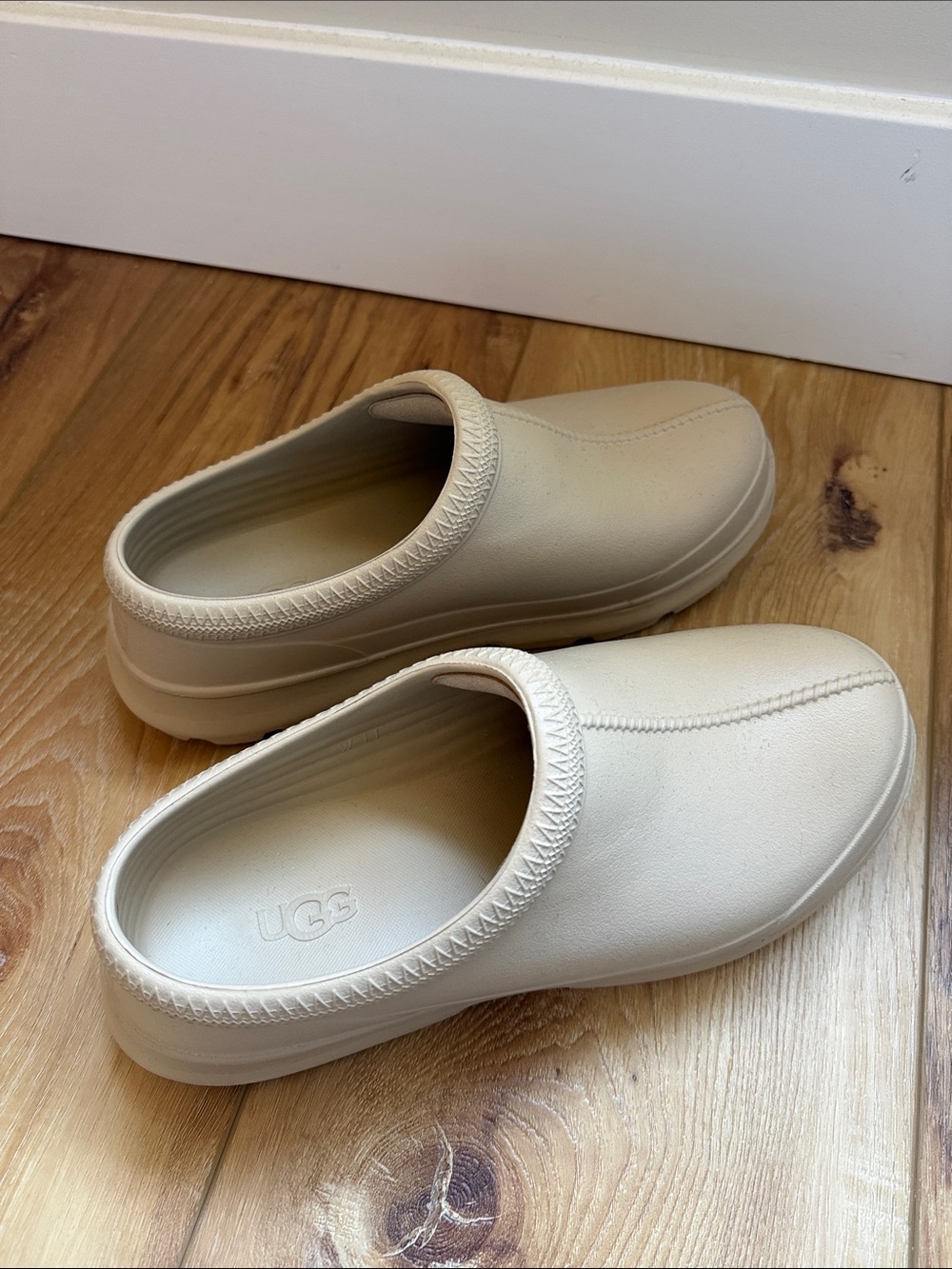 UGG Cream Tas X